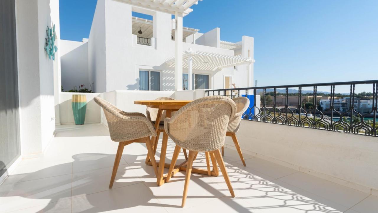 Cloud 7 Residences Ayla Akaba Kültér fotó A typical house in Mykonos