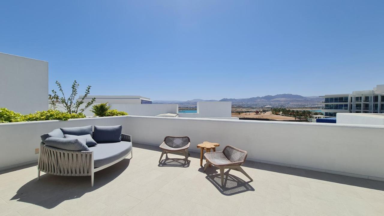 Cloud 7 Residences Ayla Akaba Kültér fotó Rooftop at the Hilton Las Vegas